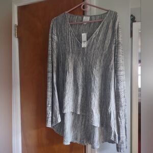 New York & company long sleeve shirt